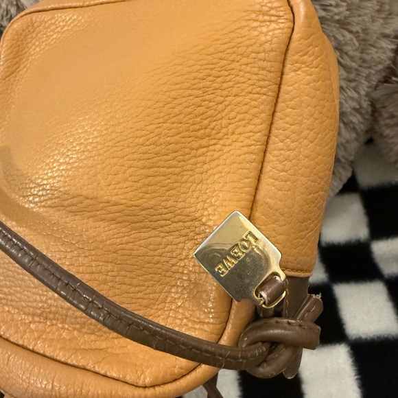 Loewe Caramel Leather Crossbody Bag - Picture 6 of 10